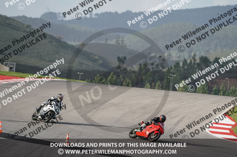 motorbikes;no limits;peter wileman photography;portimao;portugal;trackday digital images